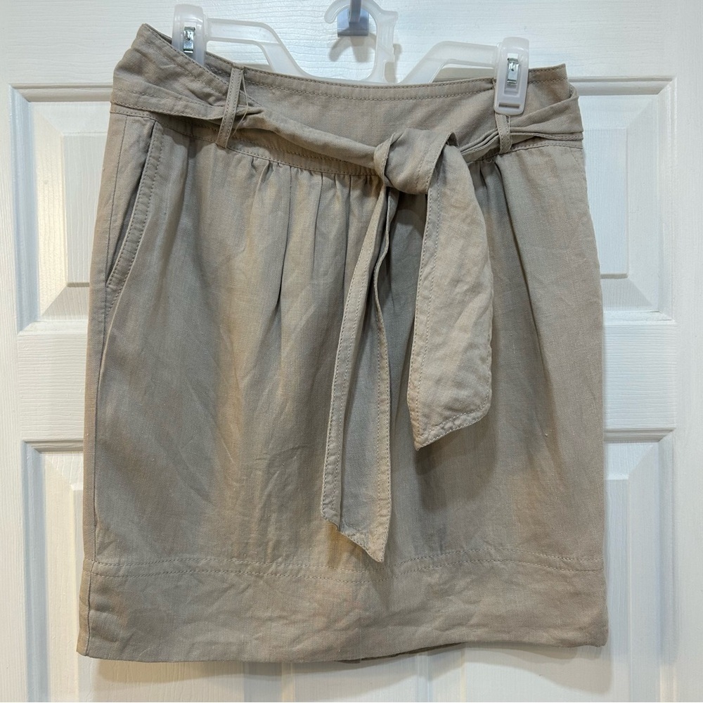 Banana Republic 100% Linen Short Skirt‎ Lined Back Zip Khaki Belted Waist Size 4